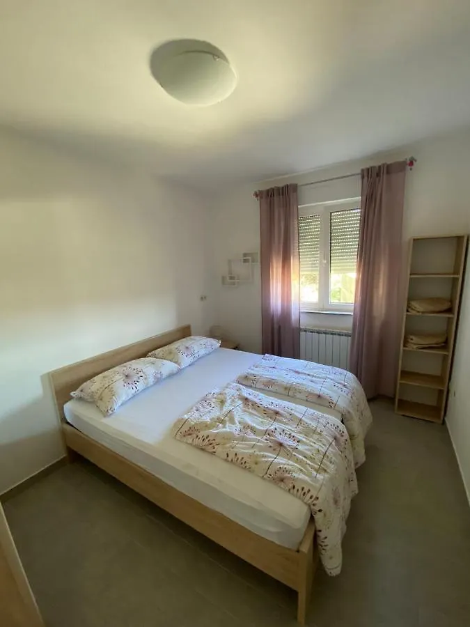 Apartman Ana Kampor 0*,  Croatia