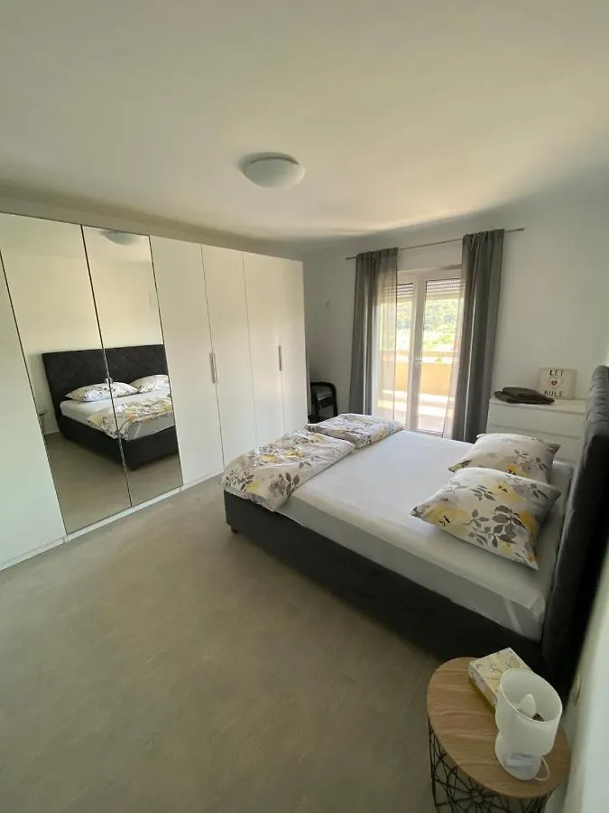 Apartman Ana Kampor